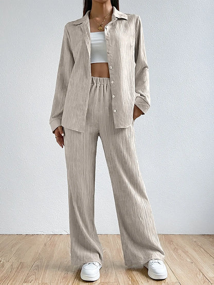 Damen Anzugset – Lockerer Schnitt – Langarm Bluse mit Knöpfen – Gerade Hose – Atmungsaktive Mischung