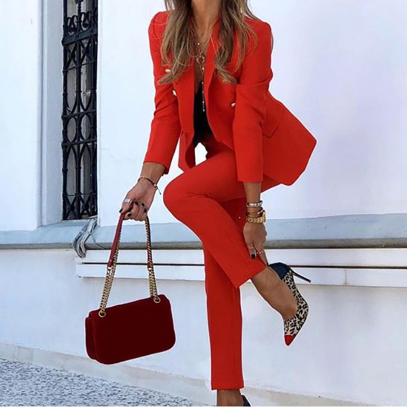 Damen Anzugset – Taillierter Schnitt – Doppelreihiger Blazer – High-Waist Hose