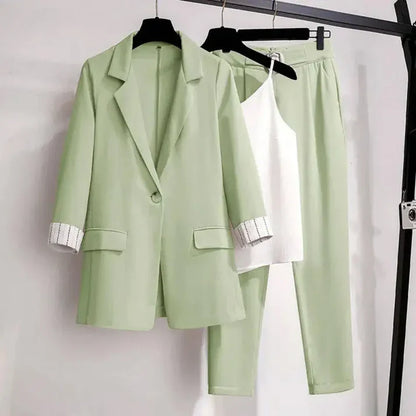 Damen Blazer – Strukturierte Passform – Reverskragen – Ein-Knopf – Umschlagärmel – Hüftlang – Mit Pattentaschen