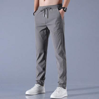 Herren Jogginghose – Schlanke Passform – Atmungsaktive Mischung – Elastikbund