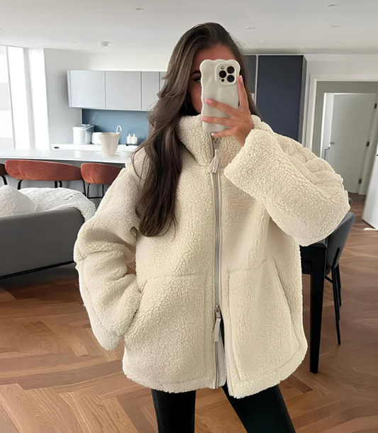 Damen Mantel – Oversized Passform – Weiches Fleece – Hoher Kragen – Reißverschluss