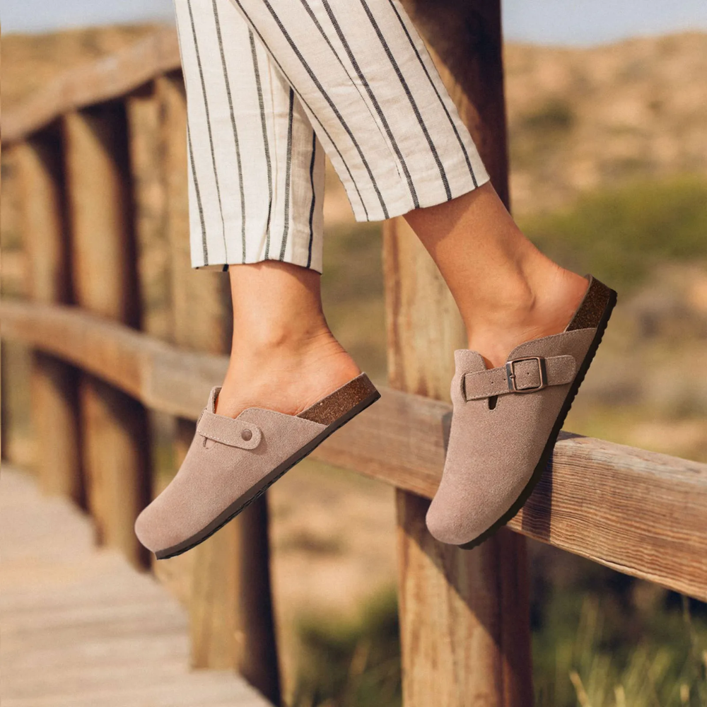Damen Komfortsandalen – Slip-On – Gepolsterte Sohle – Verstellbarer Riemen
