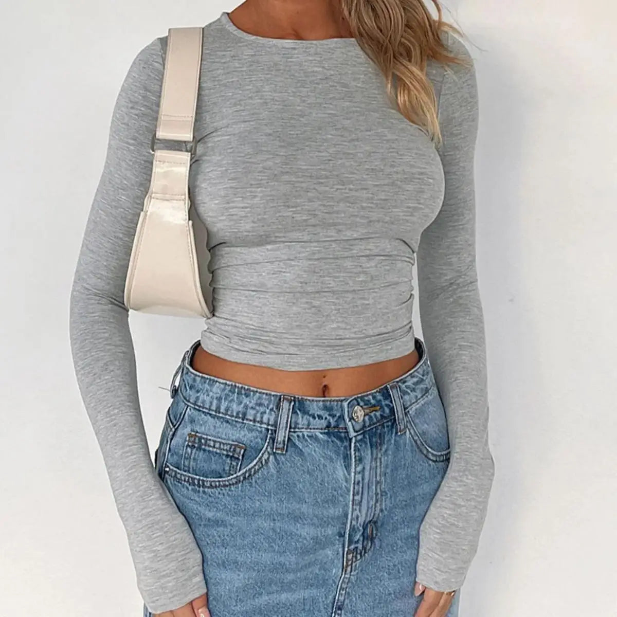 Damen Langarmshirt – Slim Fit – Soft Knit – Kurzer Schnitt – Rundhals Casual