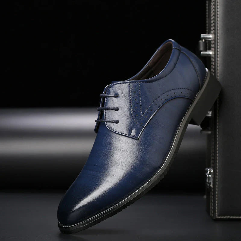 Herren Business Schnürschuhe – Glattleder – Brogue Muster – Klassische Passform