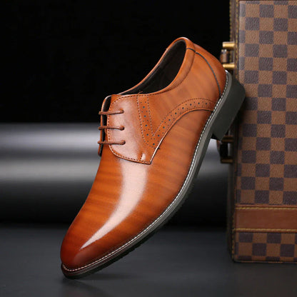 Herren Business Schnürschuhe – Glattleder – Brogue Muster – Klassische Passform
