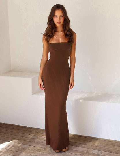 Damen Maxikleid – Bodycon Schnitt – Rückenfrei – Elegant mit Dünnen Trägern