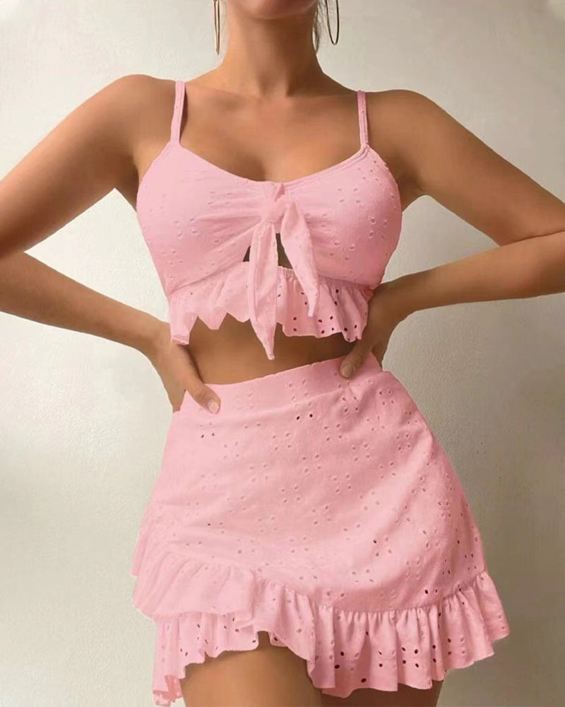 Damen Bikini Set – Tie-Front Top – Rüschensaum – Eyelet Stickerei – Atmungsaktives Material