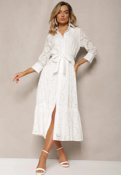 Damen Midikleid – Broderie Anglaise – Lockere Passform – Gürtel – Knopfleiste