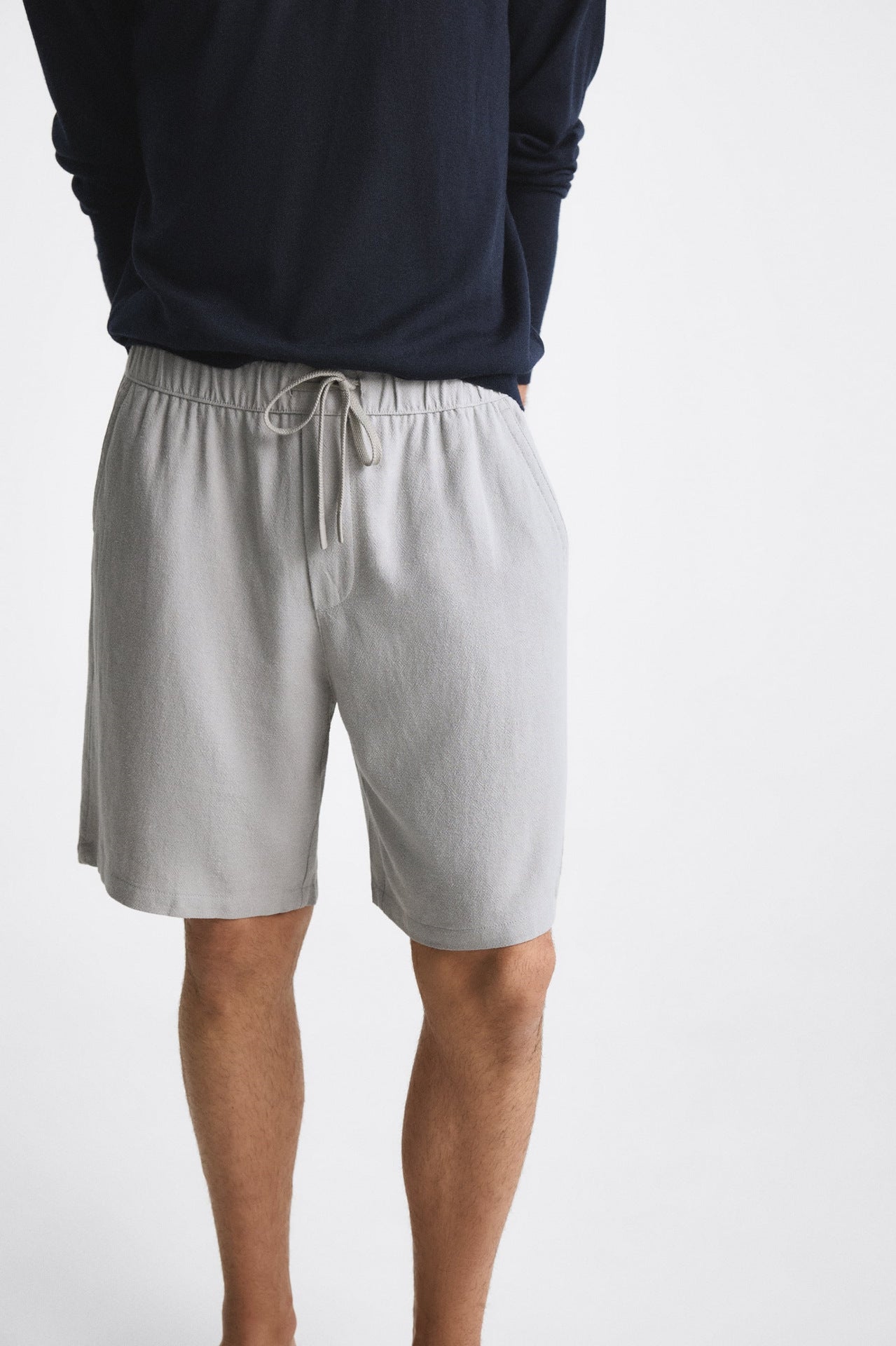 Herren Shorts – Relaxed Fit – Atmungsaktiver Stoff – Kordelzug – Knielang