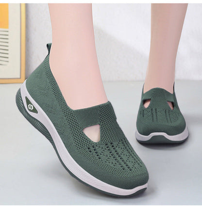 Damen Slip-On Sneaker – Atmungsaktives Strickdesign – Gepolsterte Sohle – Niedriger Schnitt