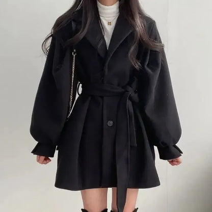 Damen Trenchcoat – Wollmix – Taillierter Schnitt – Gürtel – Midilänge – Puffärmel