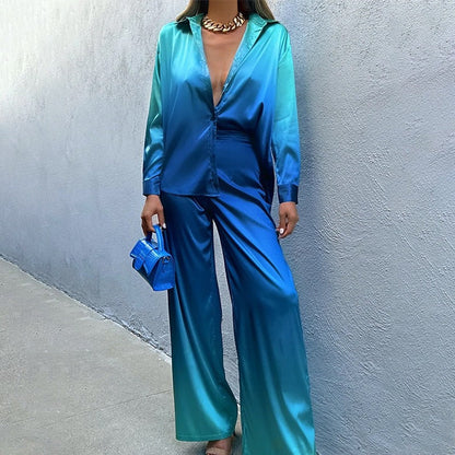 Damen Jumpsuit – Satinoptik – Tailliert mit Gürtel – Weites Bein – Langarm mit Kragen