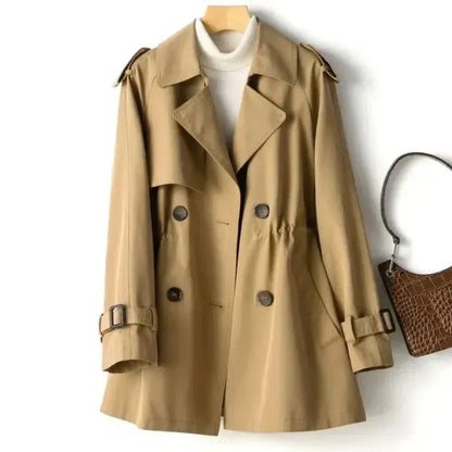 Damen Trenchcoat – Taillierter Schnitt – Doppelreihig – Schulterriegel – Gürtelmanschetten