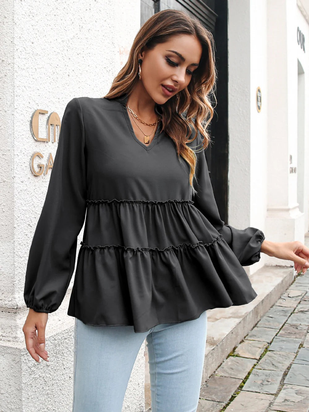 Damen Bluse – V-Ausschnitt – Flounce-Lagen – Lockere Passform – Lange Ärmel