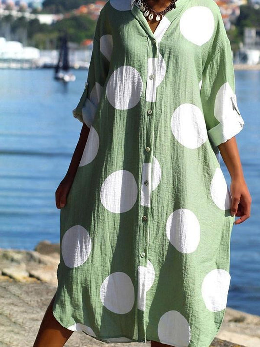 Damen Hemdblusenkleid – Oversized Passform – Knopfleiste – Punktmuster – Midilänge