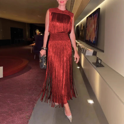 Damen Midikleid – Ärmellos – Elegante Passform – Fransen Saum – Seidige Optik
