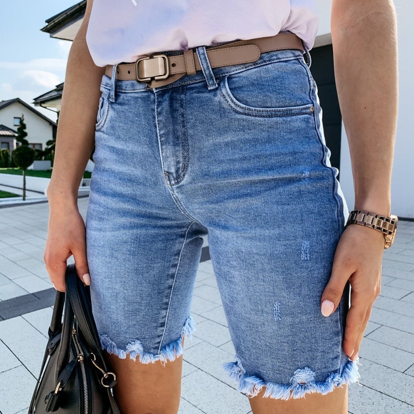 Damen Jeansshorts – Mid Rise – Regular Fit – Fransen-Saum im Used-Look