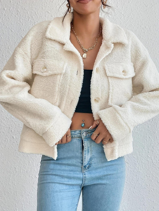 Damen Wollmantel – Cropped Relaxed Fit – Sherpa-Struktur – Knopfverschluss – Klappentaschen
