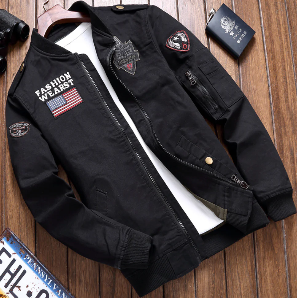 Herren Military Jacke – Strukturierter Schnitt – Stickerei – Reißverschluss – Epauletten