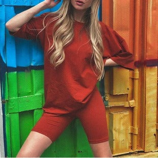 Damen Zweiteiler Set – Tunika mit Taillengürtel – Figurbetonte Radlerhose – Atmungsaktiv