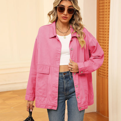 Damen Jeansjacke – Lockere Passform – Hüftlang – Knopfleiste mit Pattentaschen