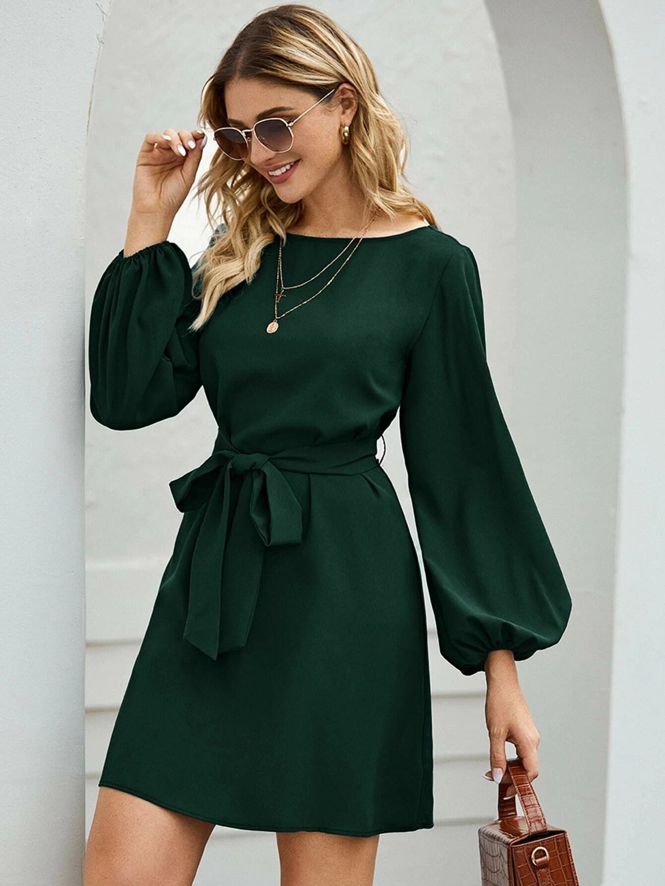 Damen Midikleid – Schlanke Passform – Puffärmel – Gürtel – Business Casual