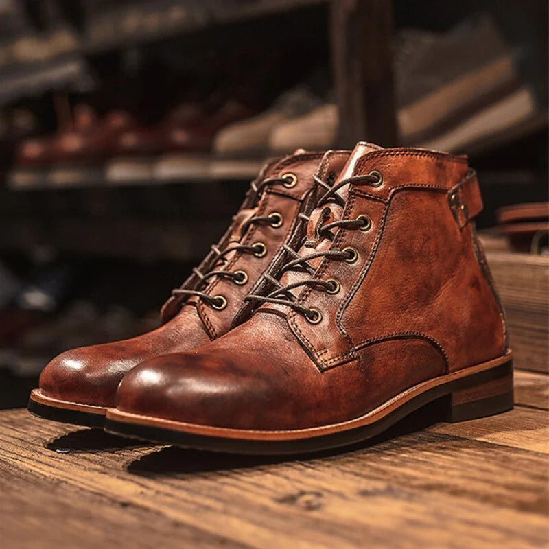 Herren Lederstiefel – Mid-Cut – Schnürung mit Schnalle – Robuste Sohle