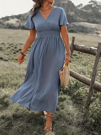 Damen Maxikleid – Schlanke Passform – V-Ausschnitt – Trompetenärmel – Schlitzsaum