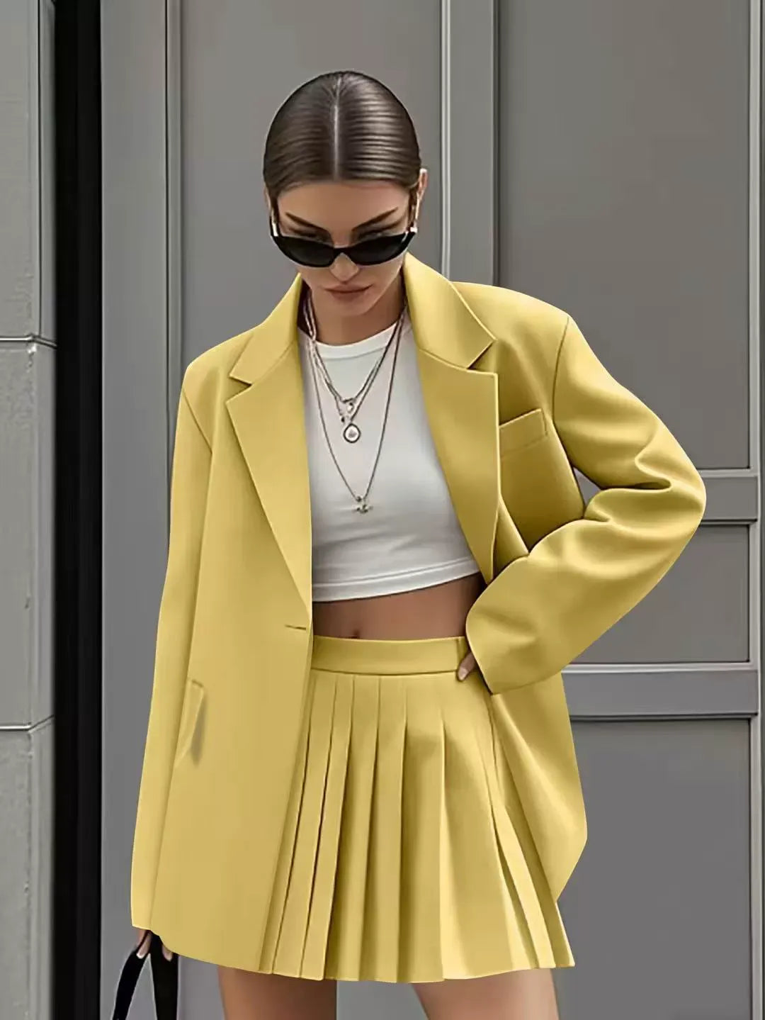 Damen Blazer – Oversized Fit – Strukturierter Schnitt – Glattes Gewebe – Flap-Taschen