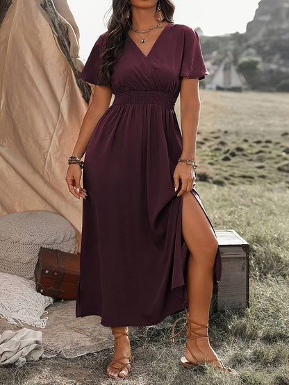 Damen Maxikleid – Schlanke Passform – V-Ausschnitt – Trompetenärmel – Schlitzsaum