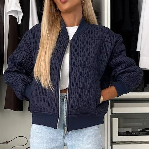 Damen Steppjacke – Oversized Passform – Kurzschnitt – Reißverschluss – Freizeitlook