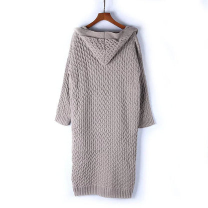 Damen Cardigan – Oversize Passform – Kapuze – Grobstrick mit Zopfmuster – Langform