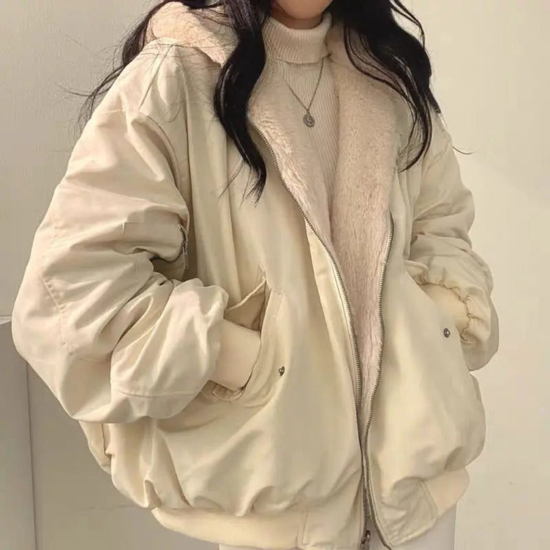 Damen Jacke – Oversized Fit – Webstoff – Kunstfellkragen – Reißverschluss – Seitentaschen